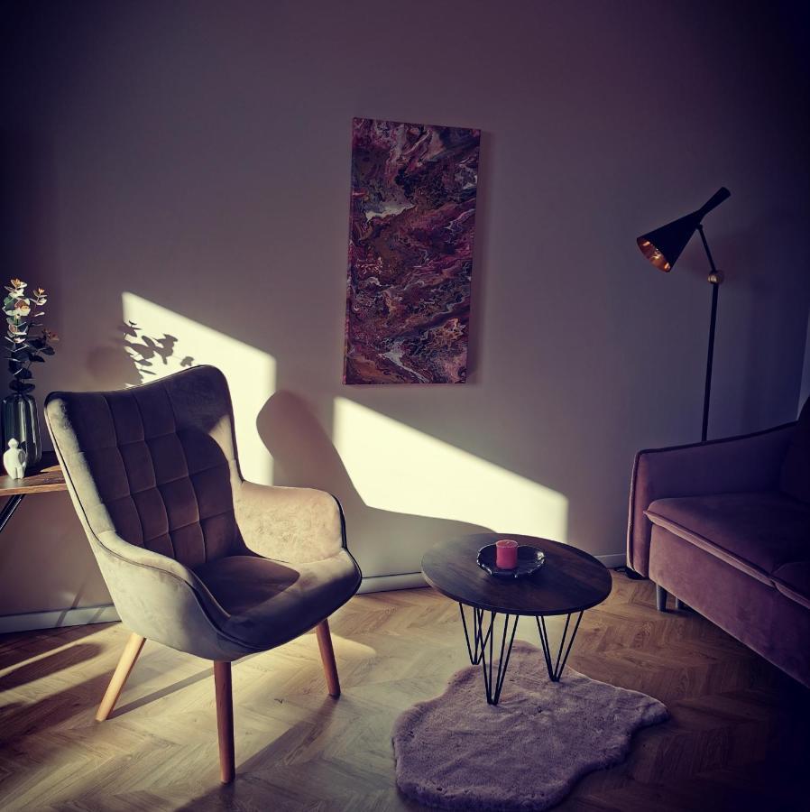 Cosy Old Town Apartment Klaipėda Esterno foto