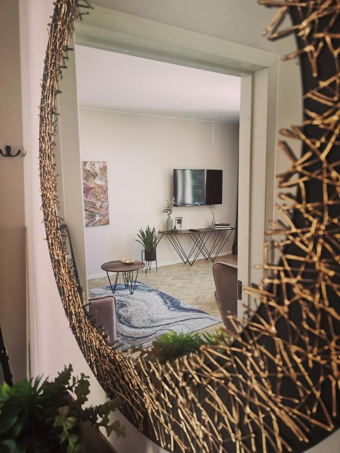 Cosy Old Town Apartment Klaipėda Esterno foto